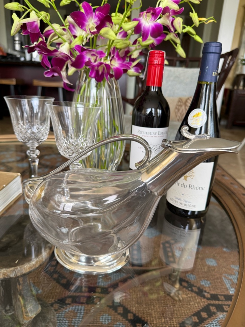 Vintage French 🇫🇷 Duck Glass Wine Decanter with Silver-Tone Spout and Handle